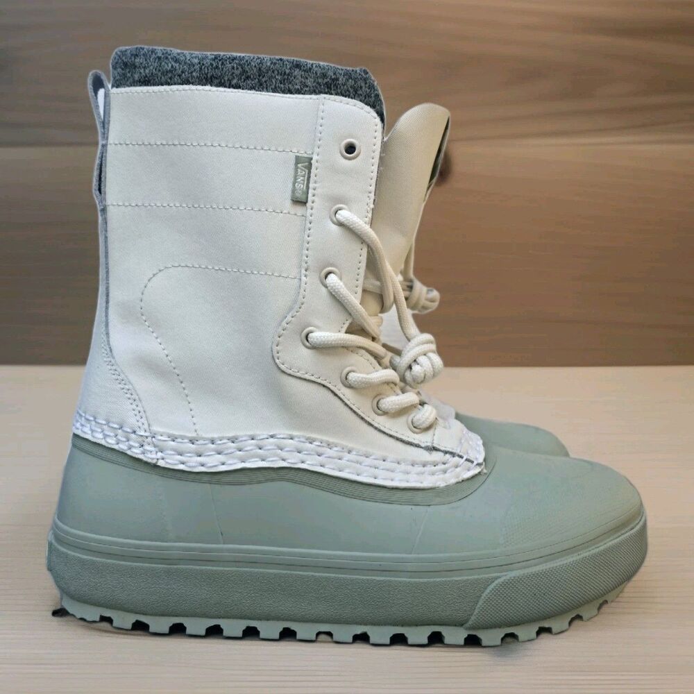 New Vans MTE Standard Waterproof Boots Women's 9 Gray Olive Snow Boots MSRP $180